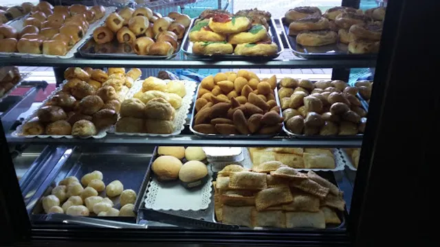 Cake And Bread Bakery