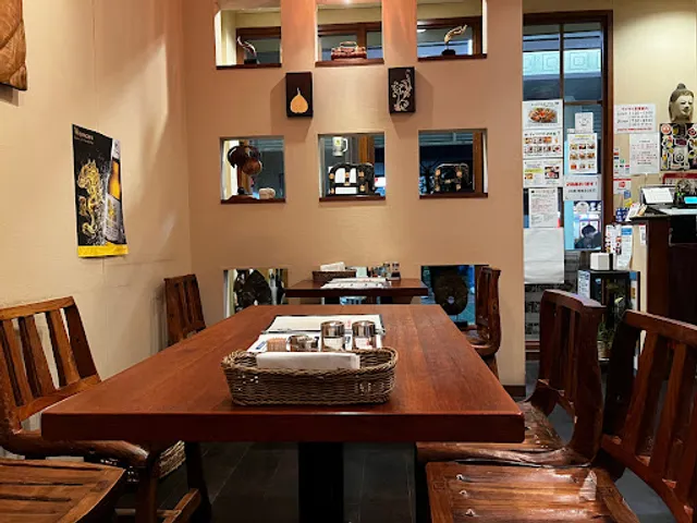 Lai Thai — Sakuramachi