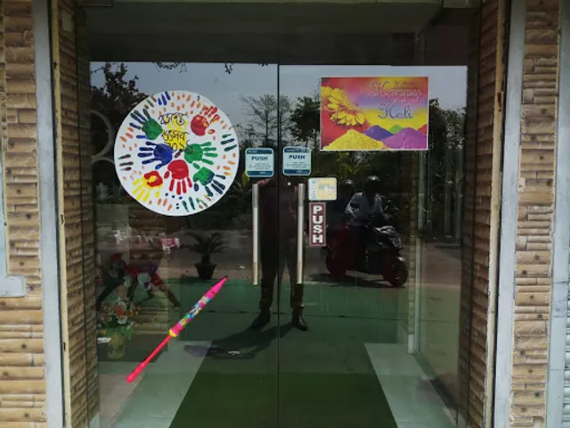 Paramount Multi Cuisine Restaurant