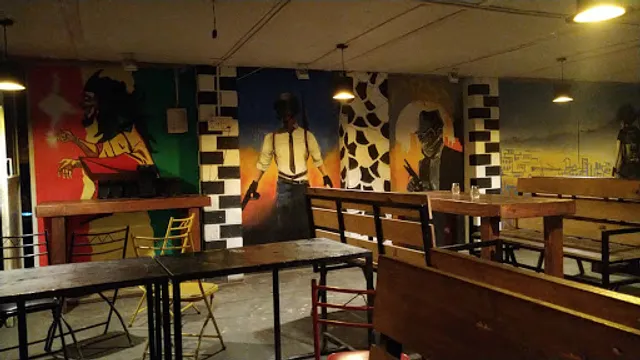 Route 24 The Hide Out Cafe & greedy panda