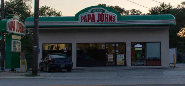 Papa Johns Pizza