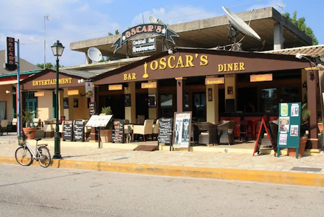 Oscars Bar & Diner