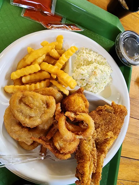 Rustic Rooster Restaurant & Catering