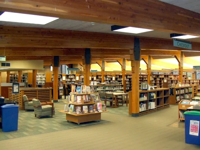 Penn Lake Library