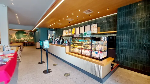 星巴克 航棧綠洲門市