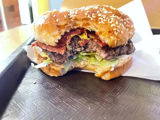 Karl's Famous Burgers