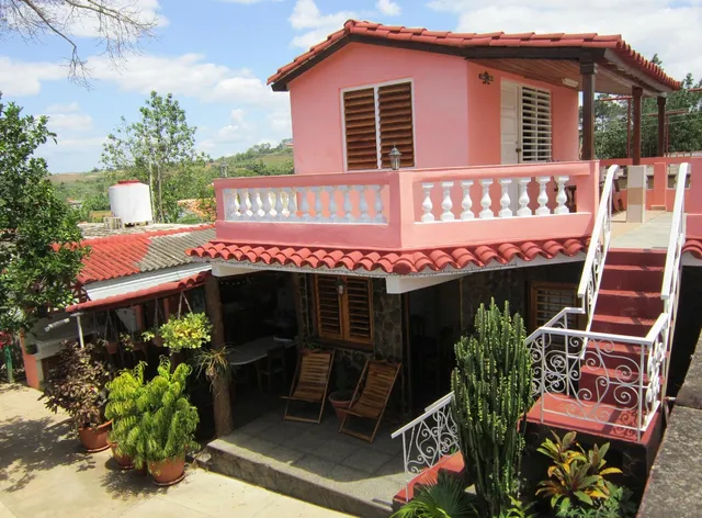 Casa Oscar VIÑALES