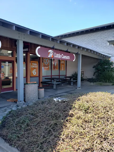 Little Caesars Pizza