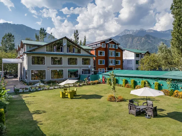 River View Resort Rafting Point Phalgham