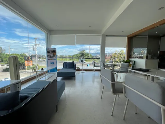 SOURCREAM FACTORY, The Craftman's Sweet