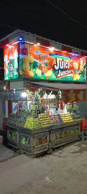 JUICE JUNCTION