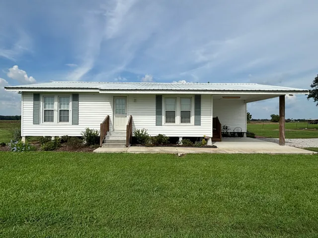 Country Cottage AirBNB