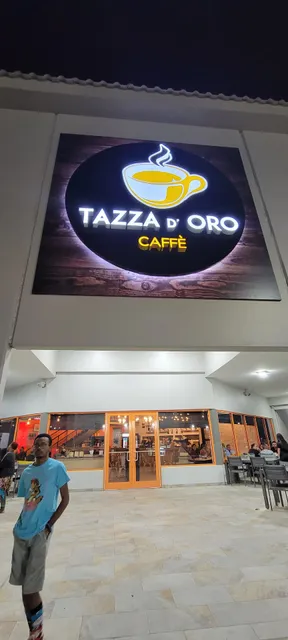 Molino Shopping Center