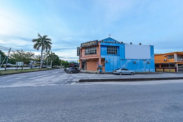 SPOT ON 90144 Corridor Hotel 1