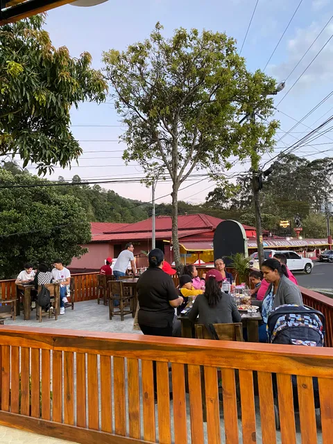 Churrasquería y Pizzería Brasilerissimo