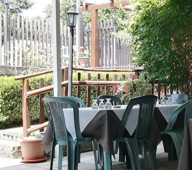 Profumi dell'Etna trattoria-pizzeria da Rosalba