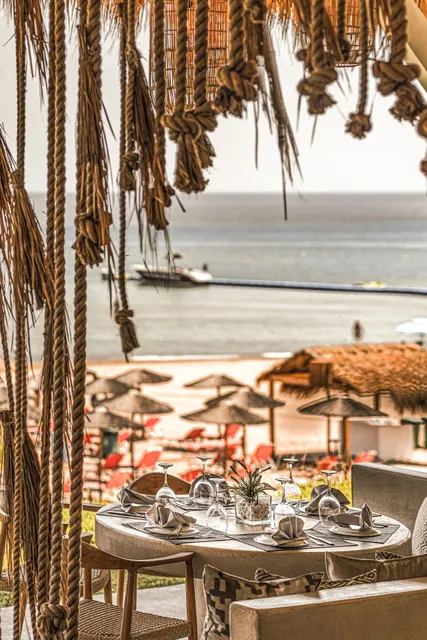 Banana Casa Playa Beach Bar Restaurant