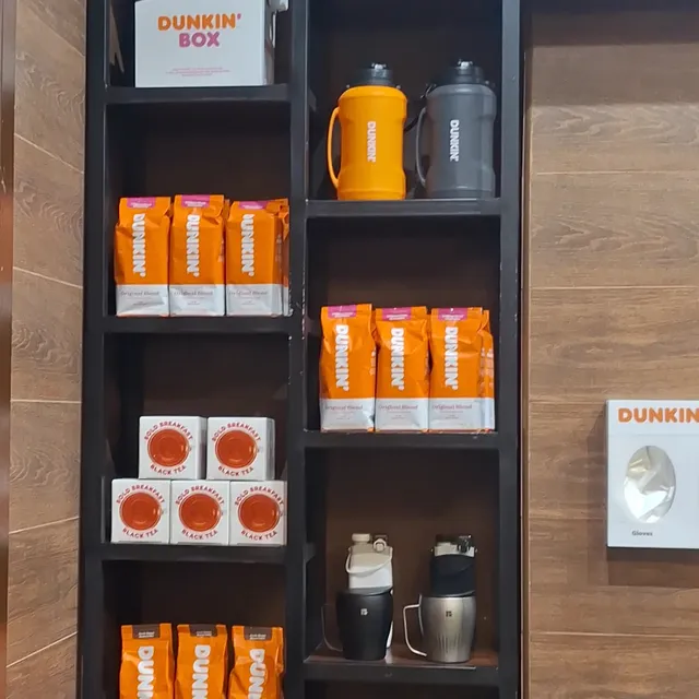 Dunkin' - دانكن