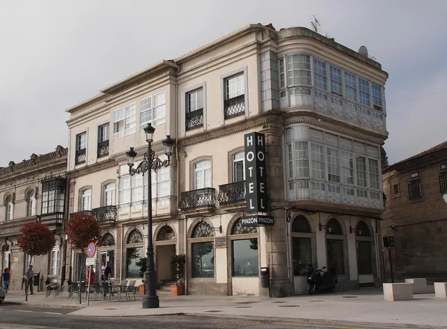 Hotel Pinzón (Baiona)