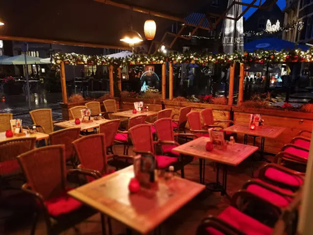 Burgers Enzo/Juffrouw Coco