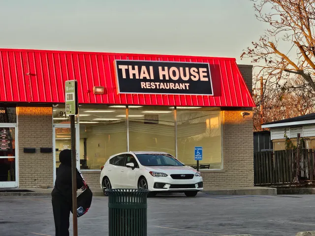 THAI HOUSE Lexington