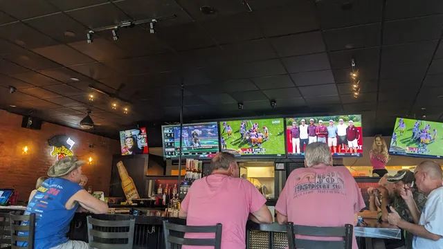 B Squared Bar & Grill