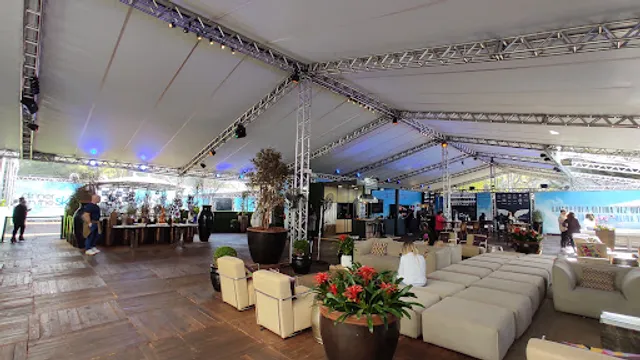 Dinner in the sky SP