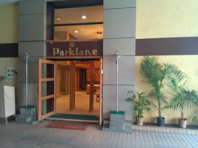 Hotel Parklane