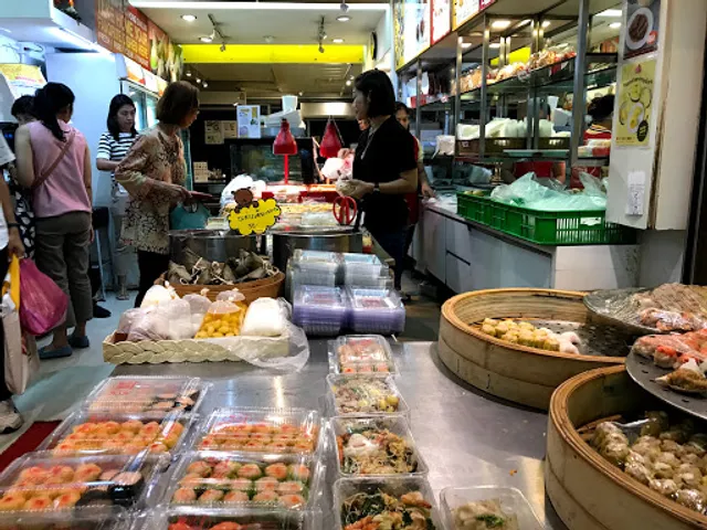 Hua Seng Hong Yaowarat Old Market （和成丰）