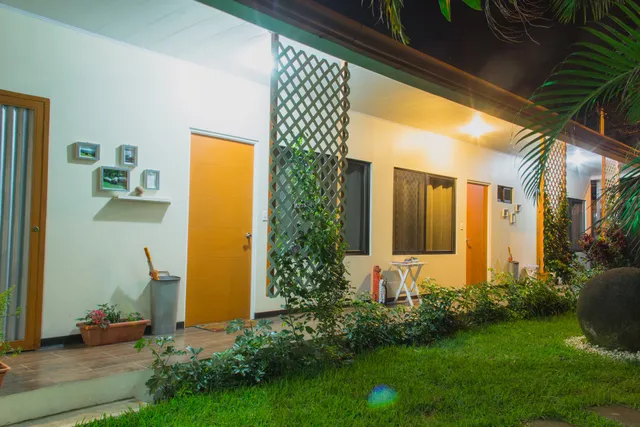 Terida Airport B & B