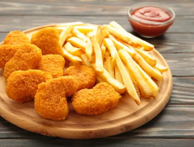 Tropical Chinese restaurant El Quetzal