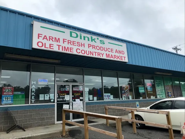 Dinks Produce Market & Country Meats