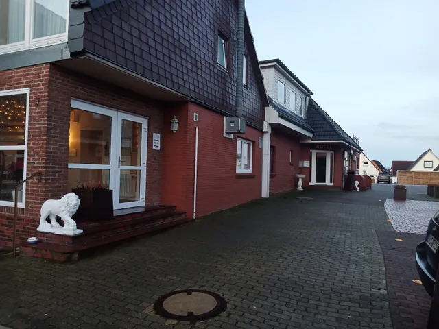 Hotel Dorfkrug Büsum - günstige Altbauzimmer Am Oland