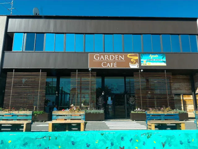 Garden Café