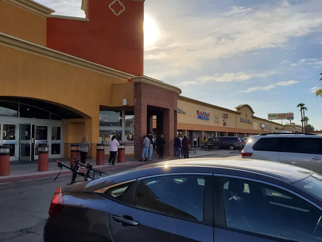 North Hills Shopping Center