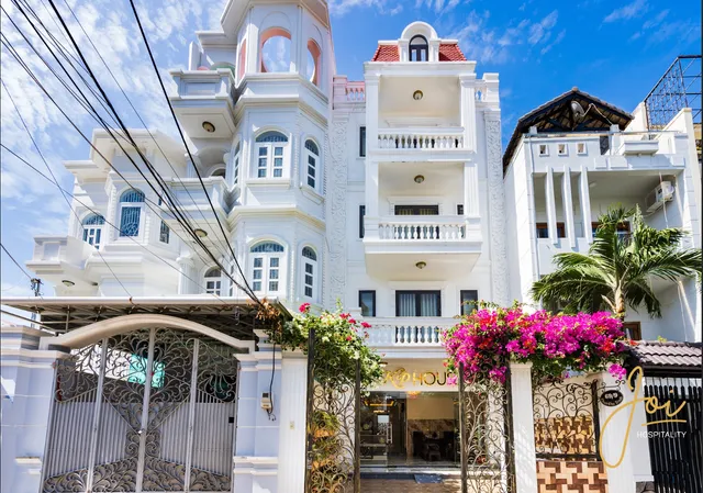 Joi Home The Hidden Villa