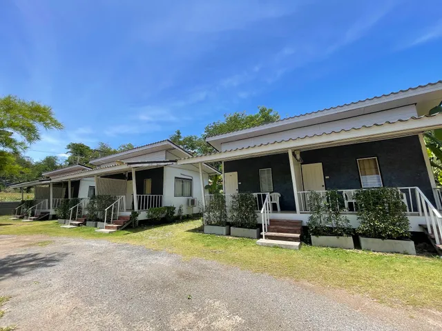 บ้านระการีสอร์ท