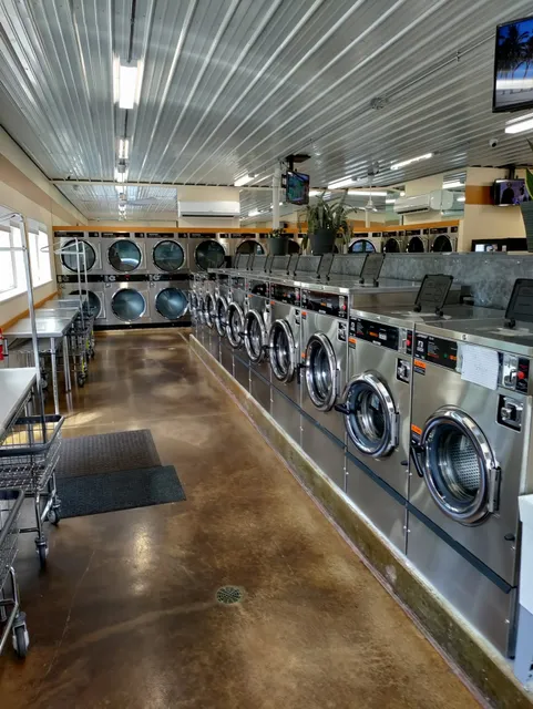 Tiny Bubbles Laundromat
