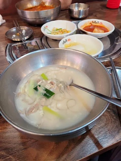 이화수전통육개장 청주테크노폴리스점