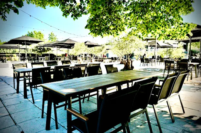 Remvi Veria Steak House