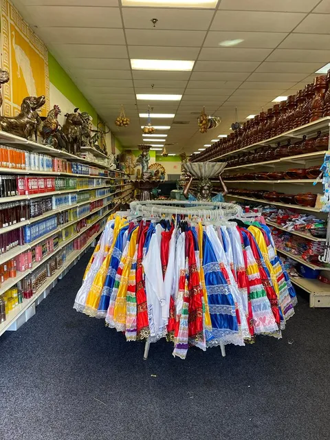 St Francis Botanica & Supply