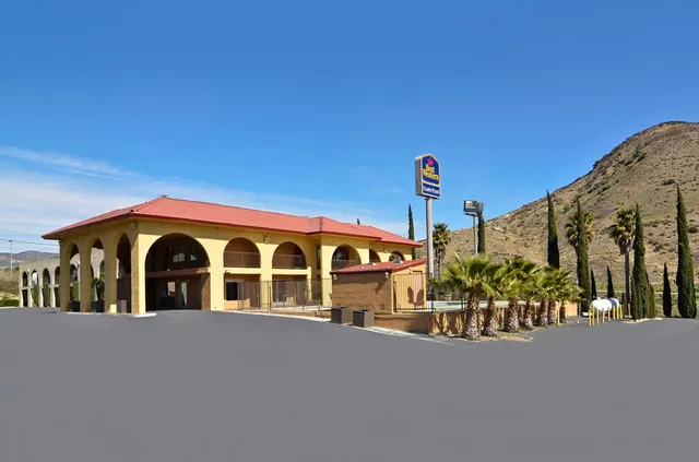 Cajon Pass Inn