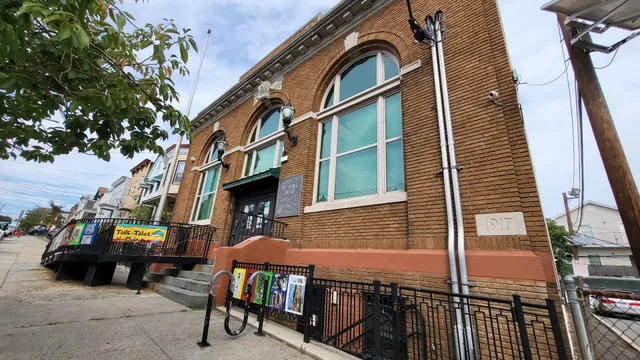 Jersey City Free Public Library: Heights Branch