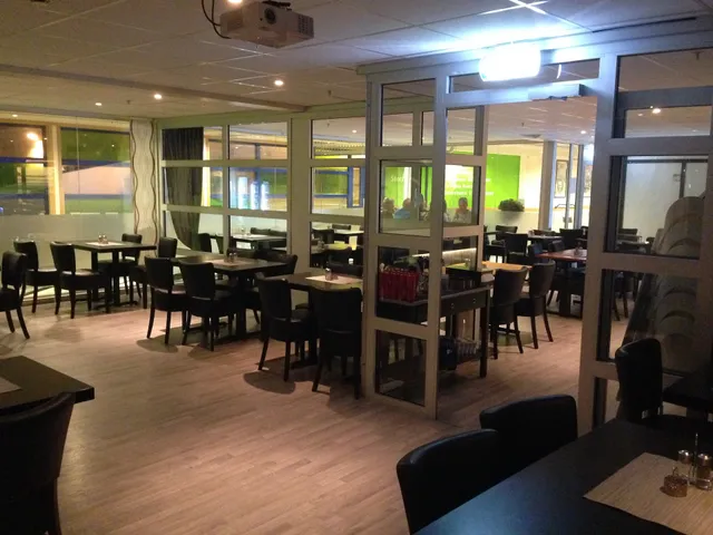 La Perla Restaurant & Pizzeria - Hamar