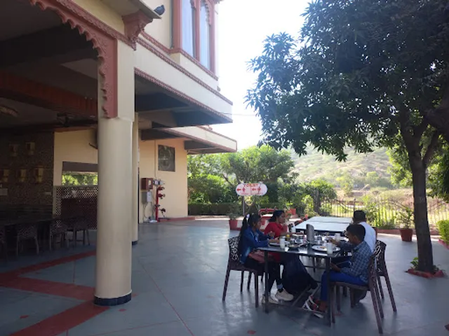 Charan Kamal Family Resturant