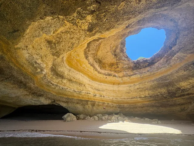 Algarve Cave Captain