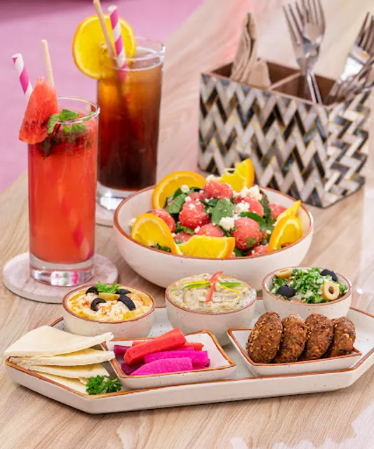 Gourmet House by Mini's Kitchen