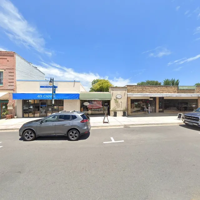 G. Marie's Formal Boutique NSB