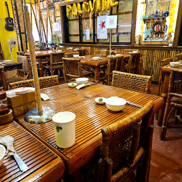 Palovince Restaurant - The Pakfry King