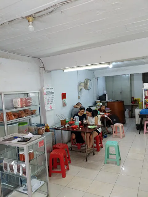 Bihun Bebek & Ayam Nasi Tim TPI